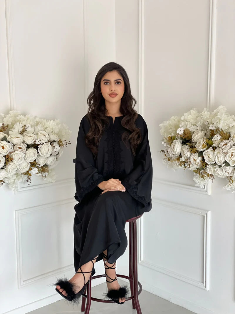 dalila abaya