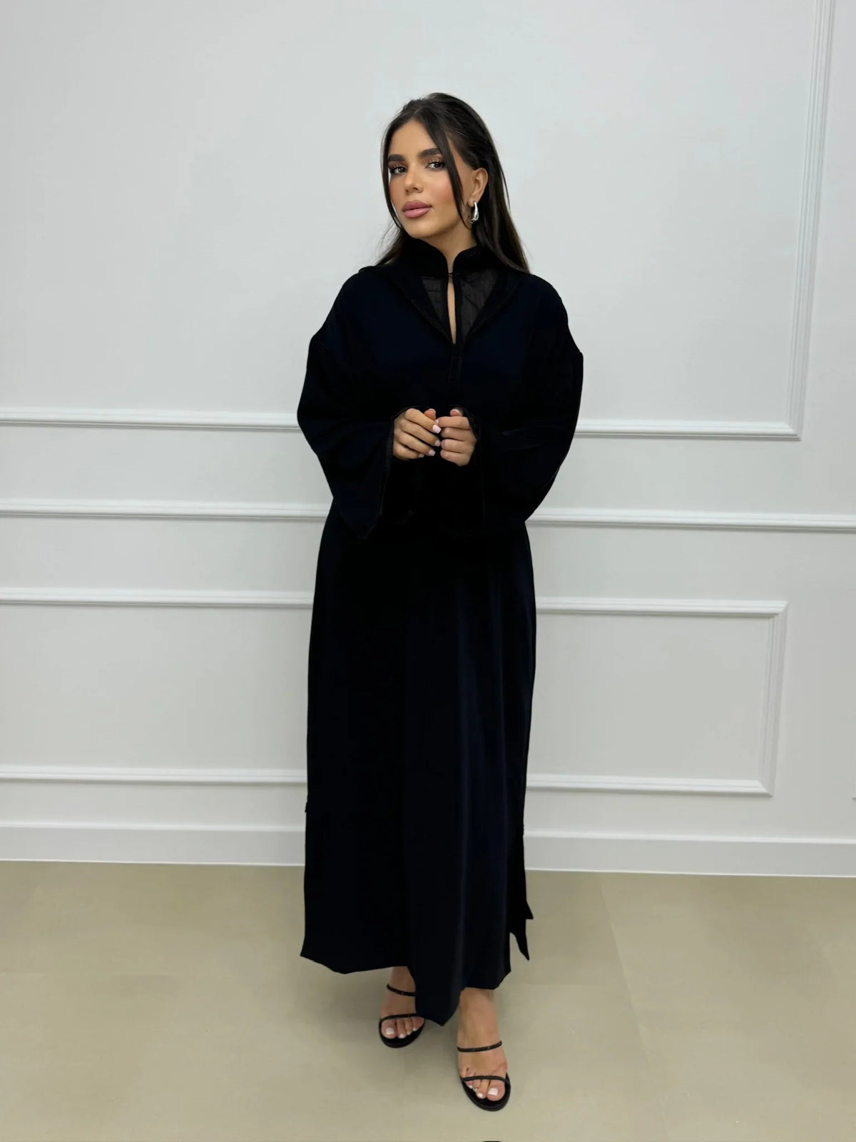 Wijdane Black Djellaba – Casual Moroccan Tunic for Everyday Comfort – product view 2
