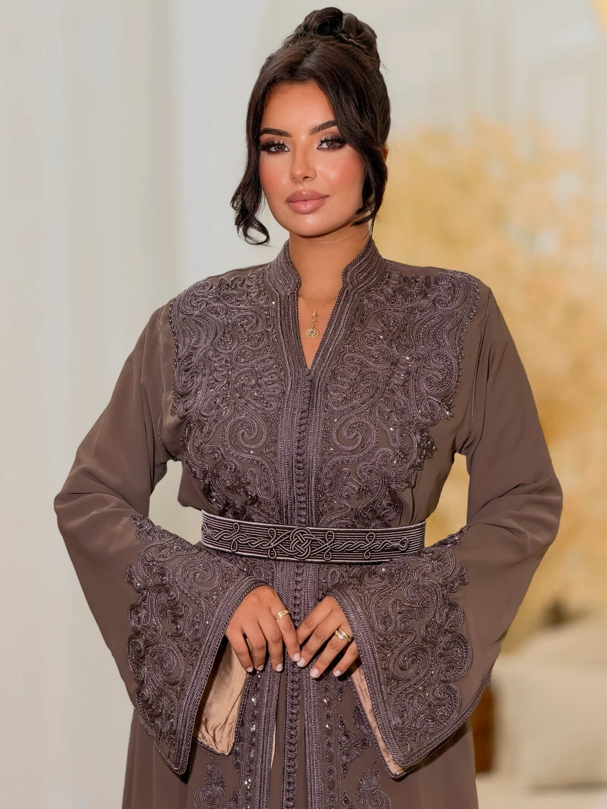 Wijdane Brown Takchita – Two-Piece Moroccan Ceremonial Dress
