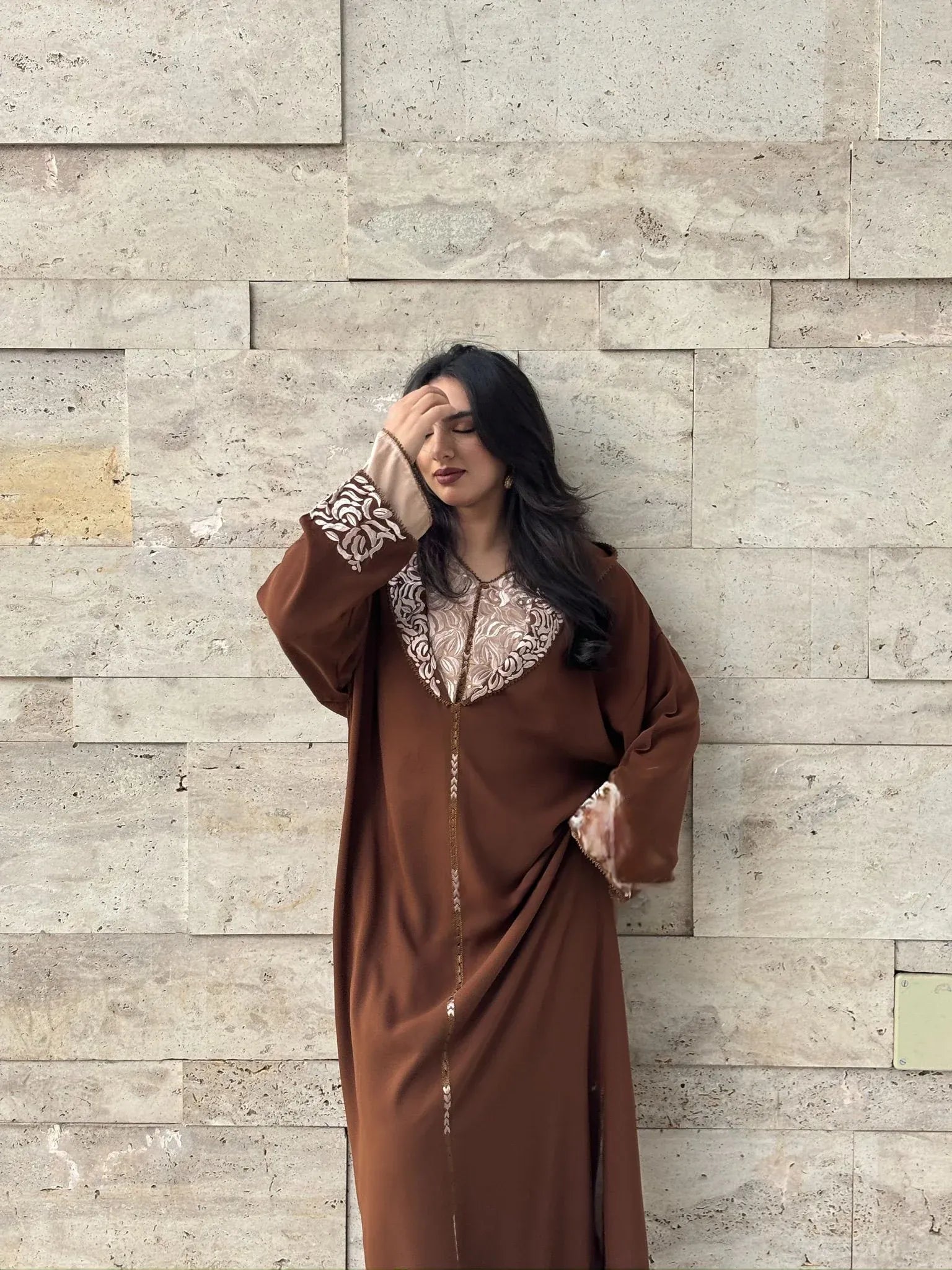 Batoule Brown Djellaba – Casual Moroccan Tunic for Everyday Comfort – product view 2