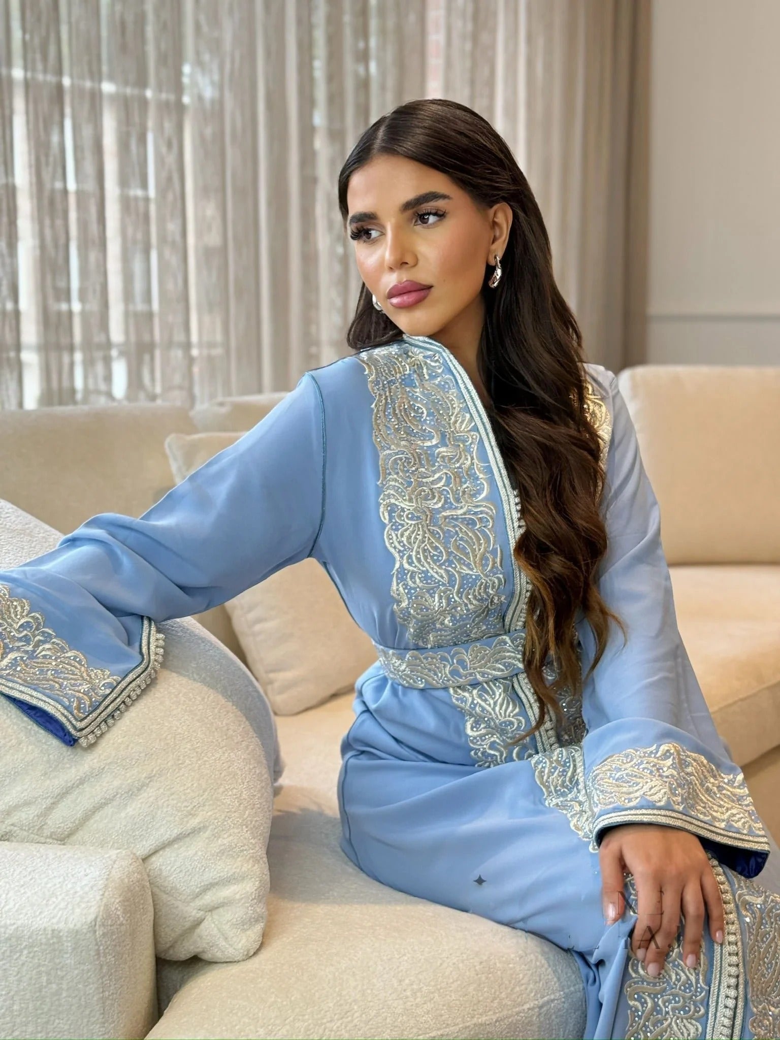 Kaftan vs. Takchita: What’s the Difference and How to Choose? – KAFTANOZA
