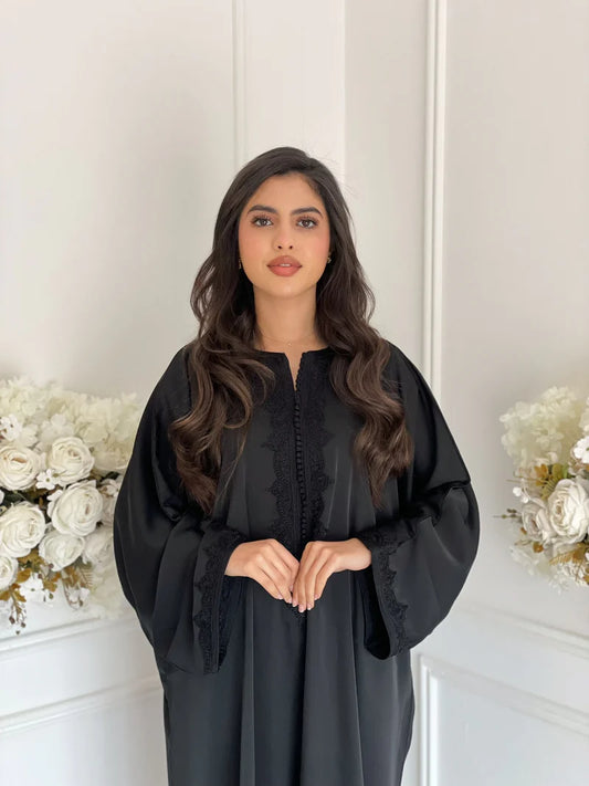 dalila abaya