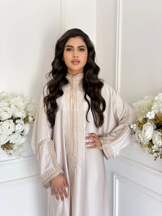 kaoutar abaya