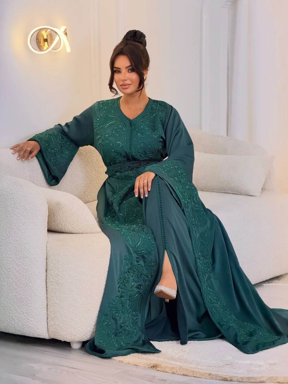 Aminaa Teal Takchita – Two-Piece Moroccan Ceremonial Dress