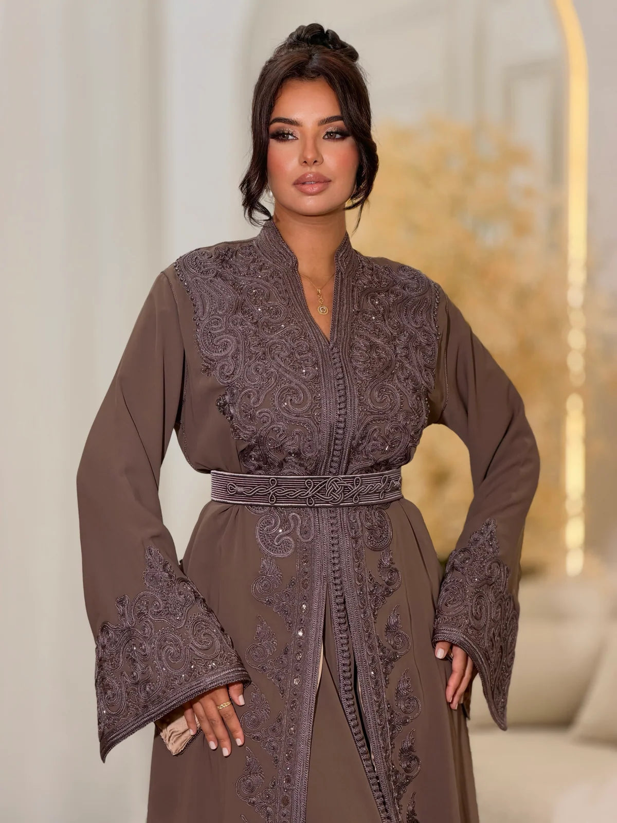 Wijdane Brown Takchita – Two-Piece Moroccan Ceremonial Dress