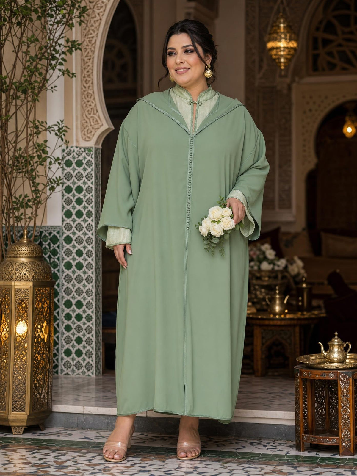 Sakina Green Djellaba – Casual Moroccan Tunic for Everyday Comfort \u2014 plus-size model