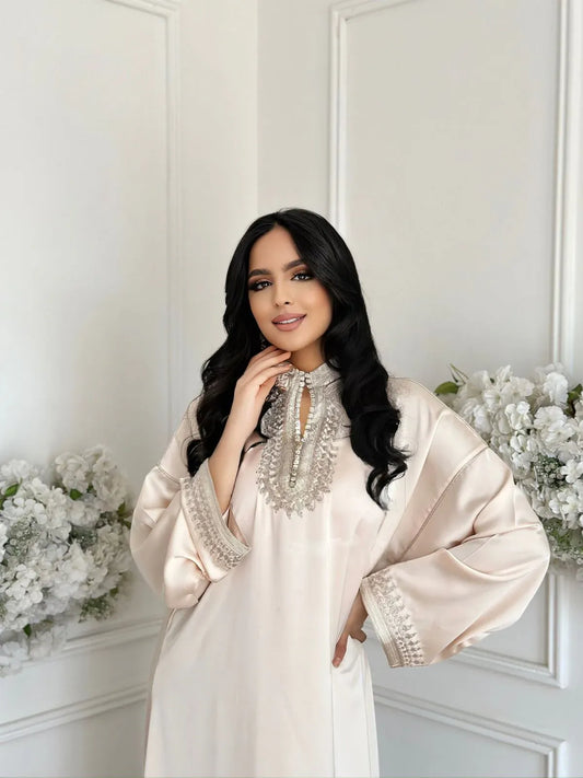 Zohor Beige Abaya – Elegant Moroccan Robe for Home & Gatherings