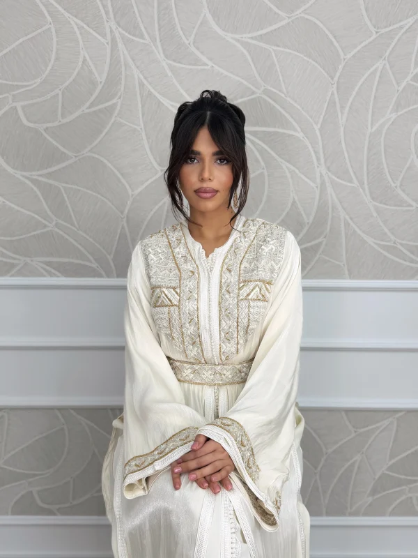 nirmine takshitas