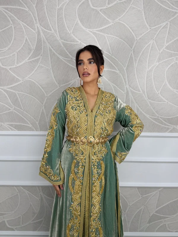kenza takshitas